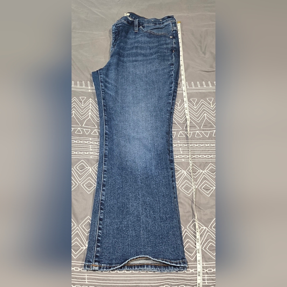 Madewell Midrise Kick Out Jeans Size 33 - Picture 2 of 8